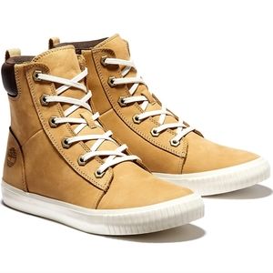 Timberland Women's Skyla Bay 6-inch Hiking Boot